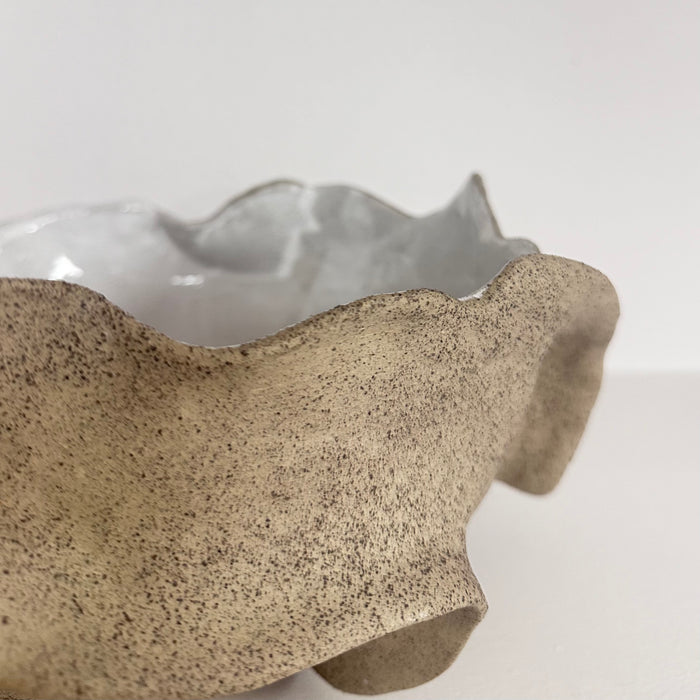 Bowl - waves in beige & white